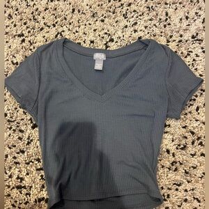 blue tilly’s crop top